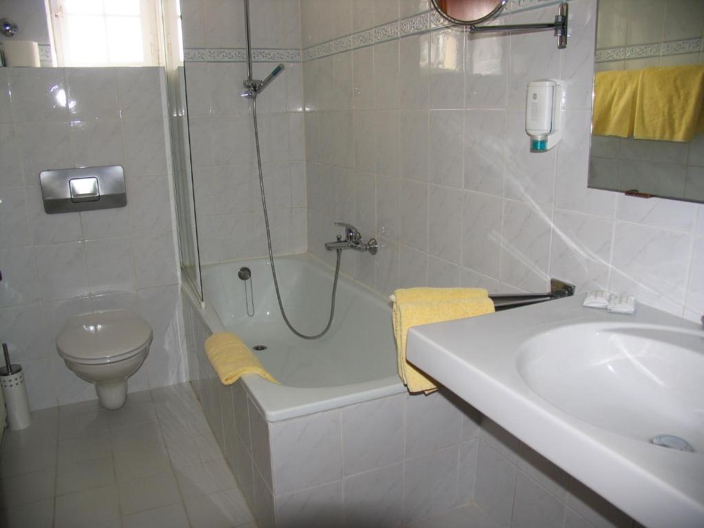 Rheinhotel Luxhof 斯派尔 外观 照片