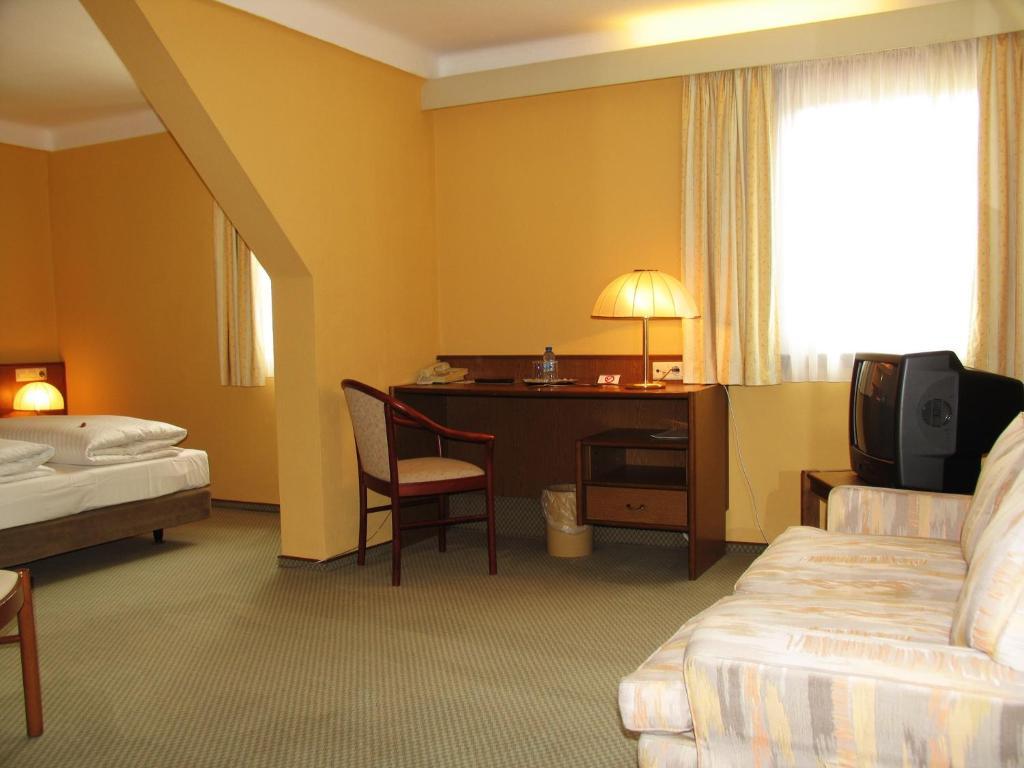 Rheinhotel Luxhof 斯派尔 外观 照片