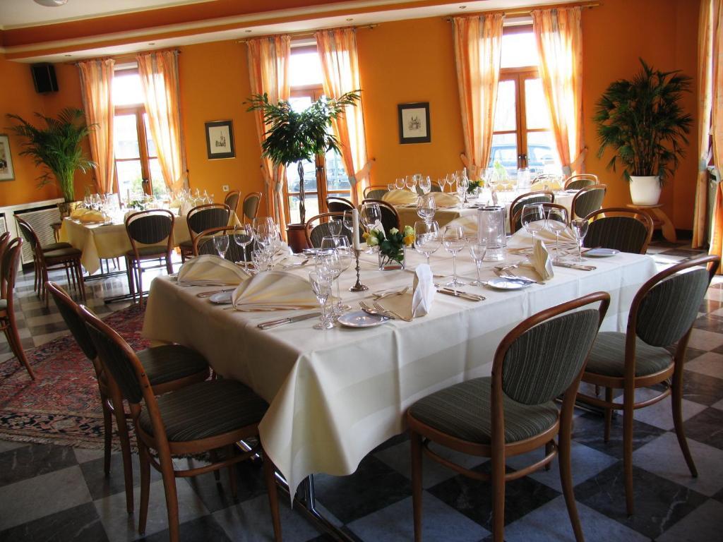 Rheinhotel Luxhof 斯派尔 外观 照片